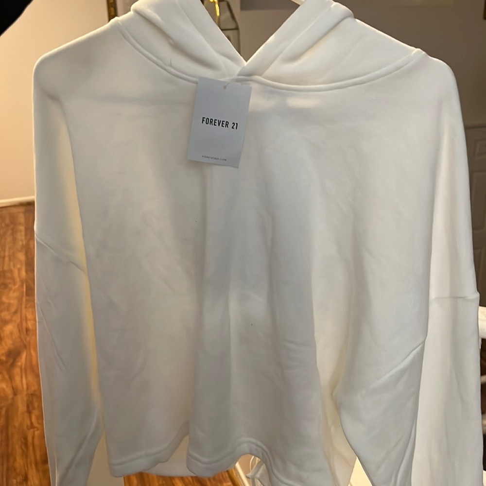 Brand new cropped hoodie, size 1X